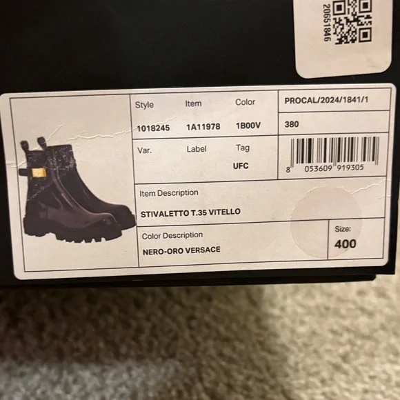 Versace Black Boots with Gold Detail - Picture 2 of 7